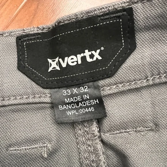 NWOT Men's Vertx Gray Pants 33x32 - Picture 7 of 8